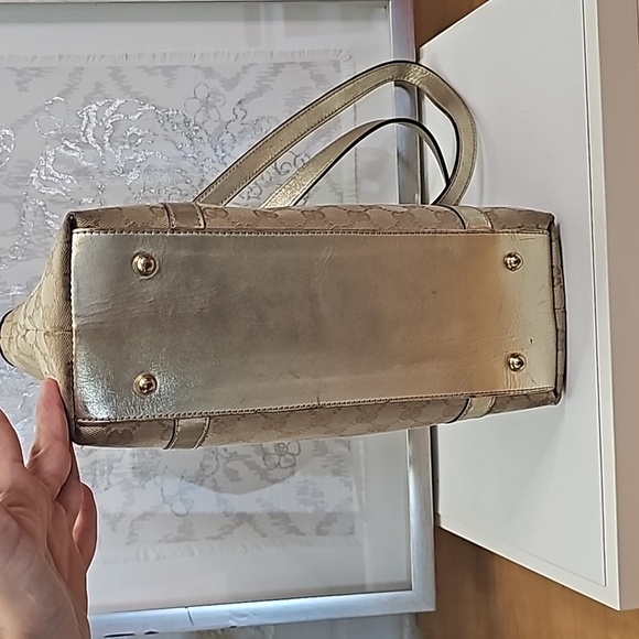 Gucci Abbey Tote Bag Tan & Gold Top Handle UPDATED β¨οΈ π - Picture 9 of 17